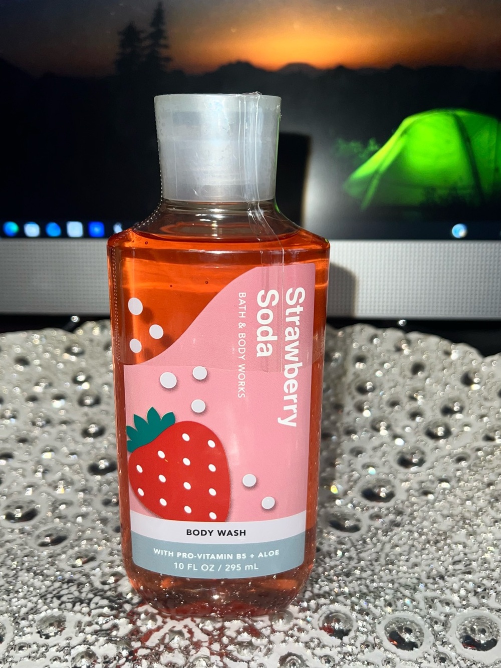 Bath & Body Works Strawberry Soda Body Wash Discontinued Rare Scent